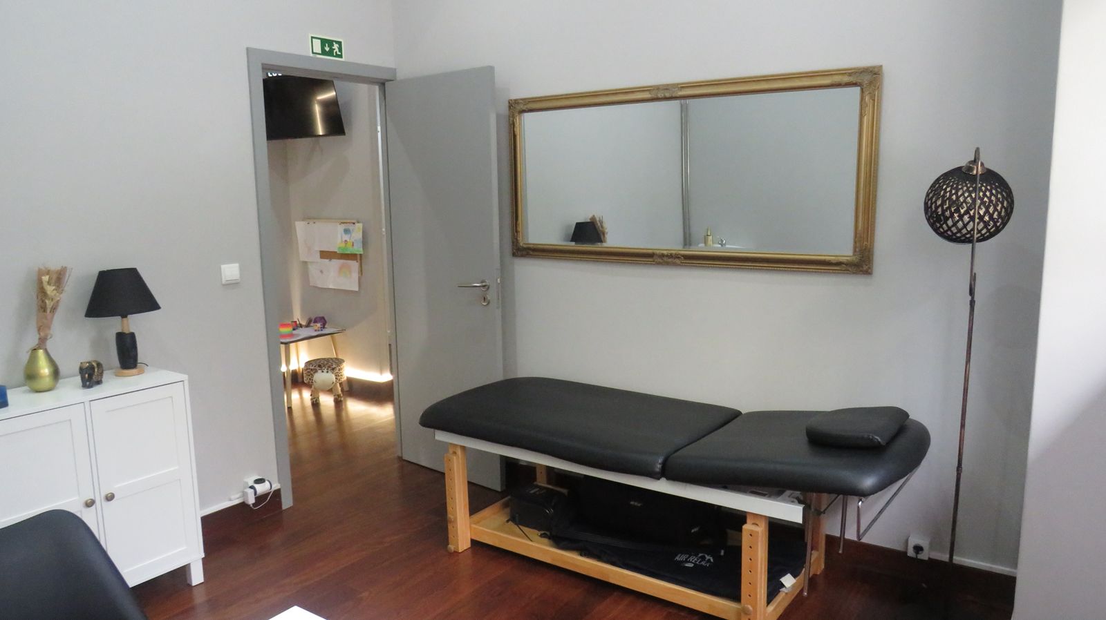 Gabinete Médico e sala de Bem-estar